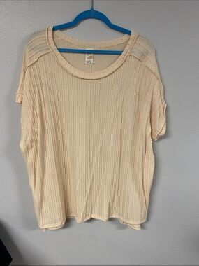 7th Ray Cream Ribbed Short Sleeve Top. Size 3X